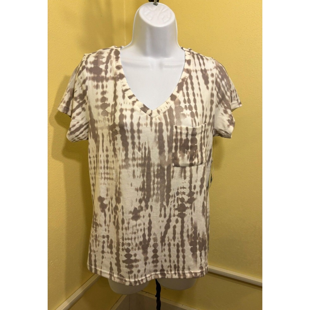 NWT‎ BALI short sleeve Shirt Size Small Color: Sand Lin Dye